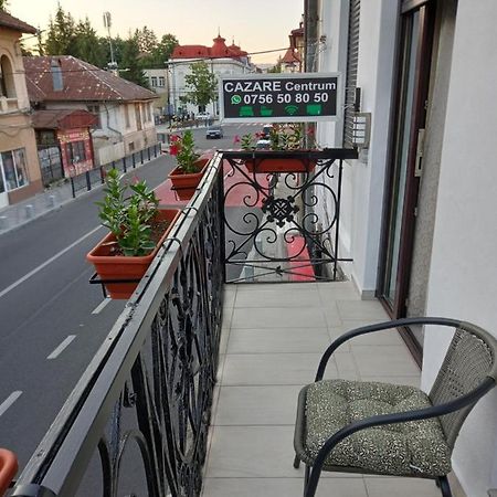 Cazare Centrum Curtea de Argeş Eksteriør bilde